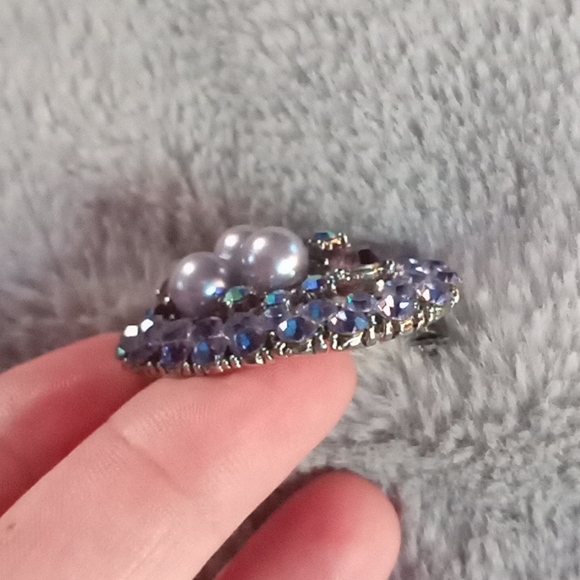 Purple Rhinestone Broach - Picture 3 of 6
